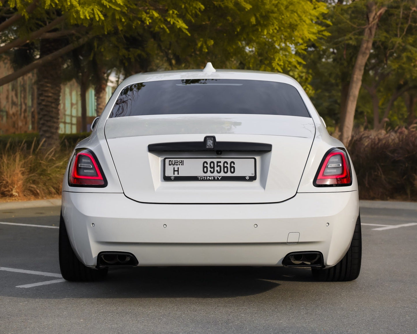 Rolls Royce Ghost Re Motors Rent a car