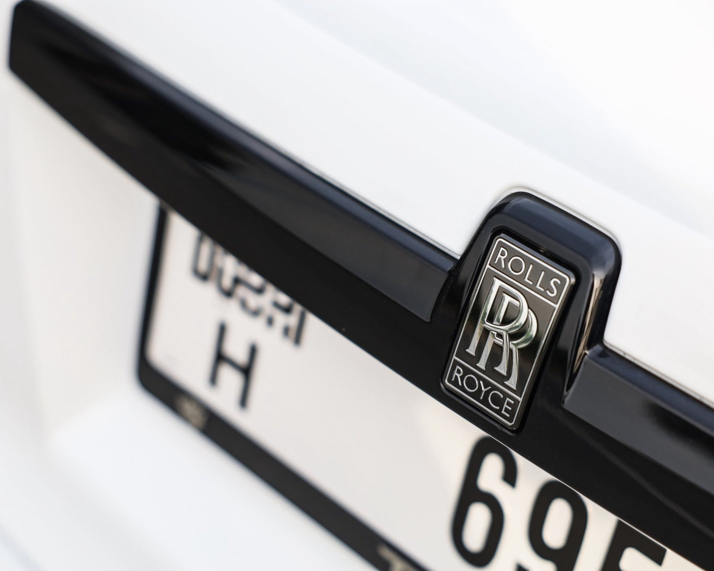 Rolls Royce Ghost Re Motors Rent a car