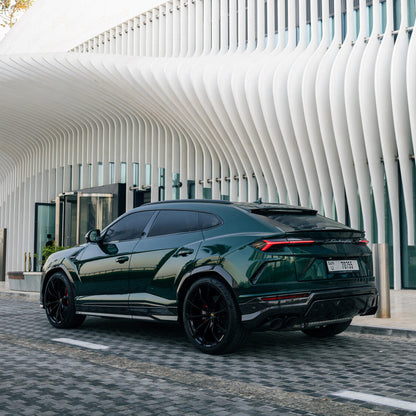 Lamborghini Urus Re Motors Rent a car